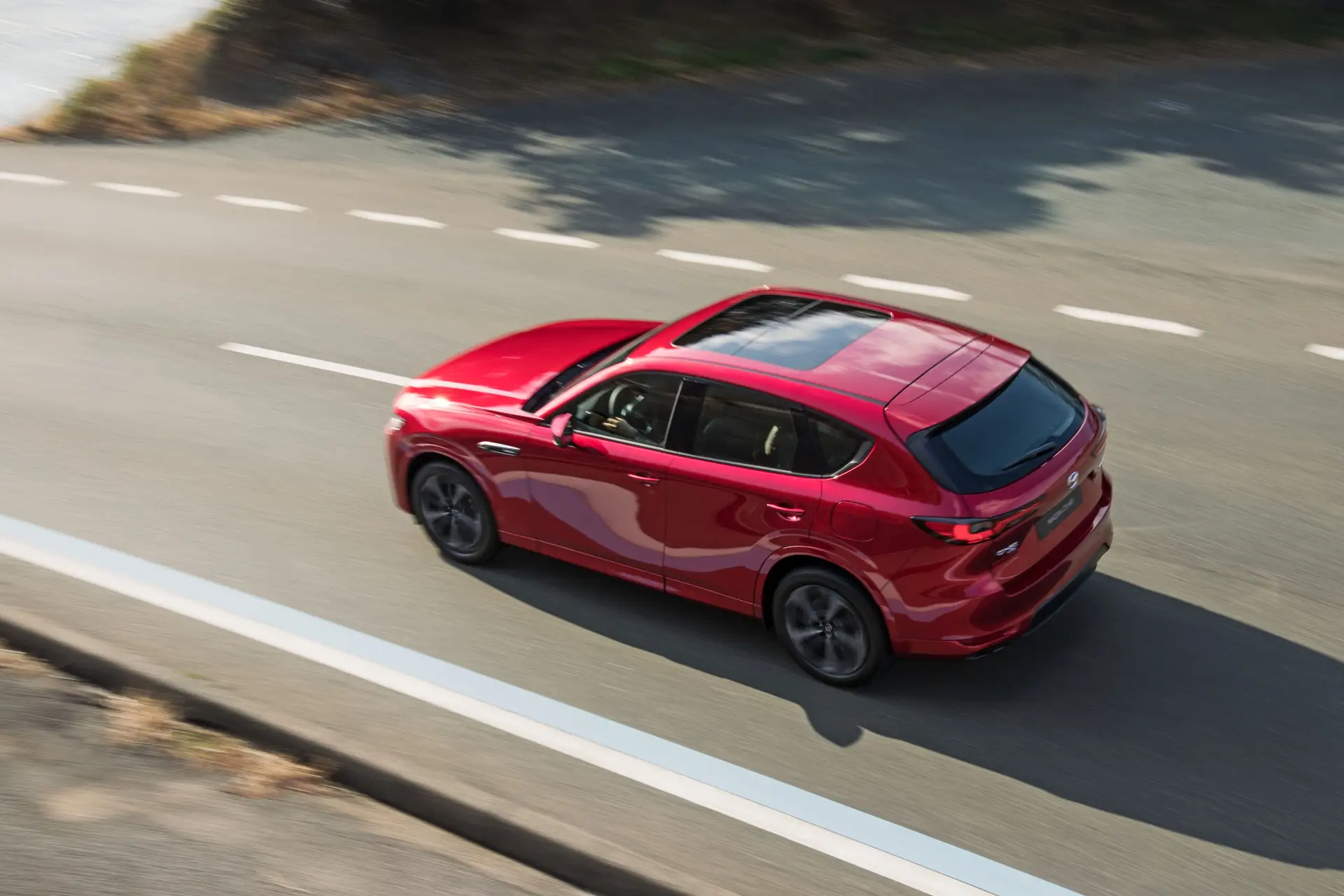 RS63915_KHL1_KST8LA2_Mazda_CX-60_2023_versiones_Grand_Touring_LX_Rojo_Diamante_Retocadas_Exterior_005