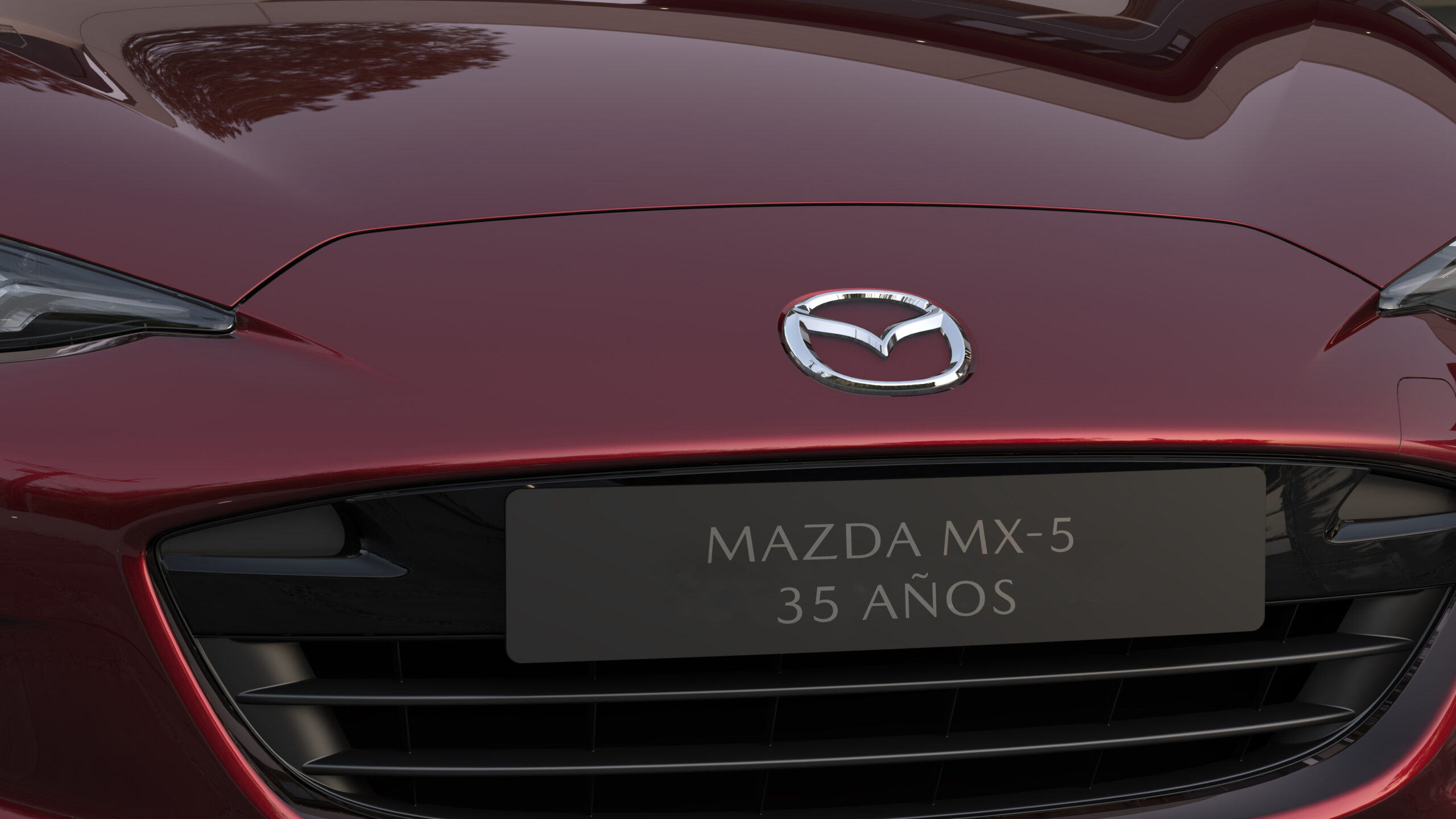 RS75496_MX-5_NH8BLAG_51F_NL5_EXT_Mazda_MX-5_2025_version_35_AÑOS_Exterior_Rojo_Artesanal_005