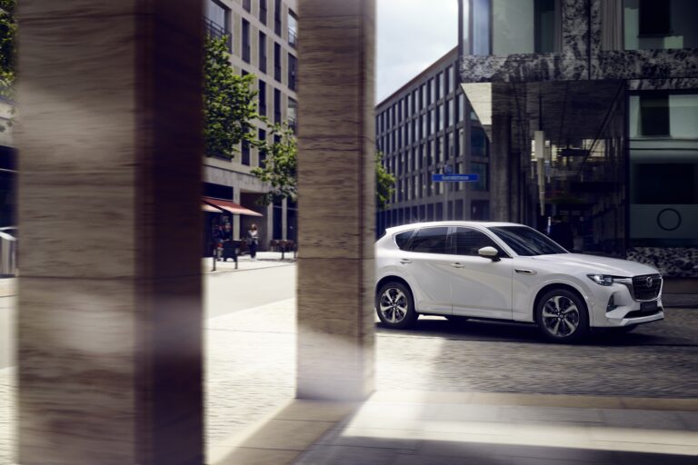 La nueva Mazda CX-60 PHEV ya recorre kilómetros en el Eje Cafetero